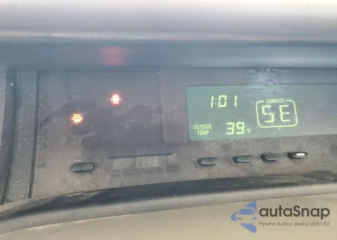 2000 Toyota Avalon Xl from USA, damaged, VIN 4T1BF28B2YU079163